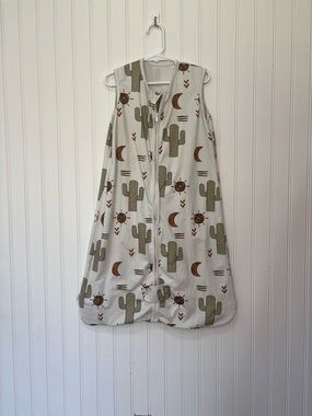 Totahä Baby Sleep Sack with Cactus Print - Cream & Olive